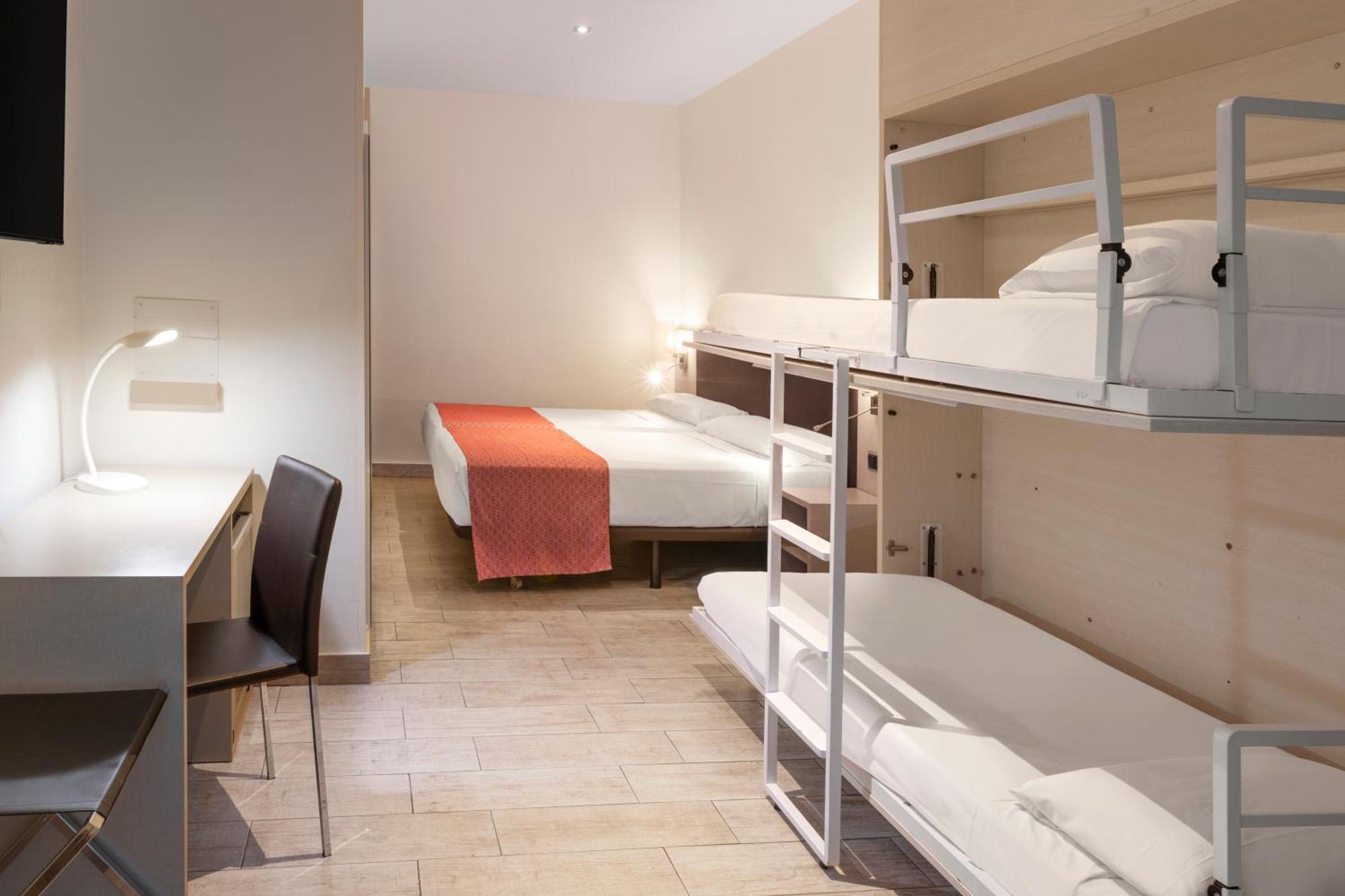 Catalonia Hispalis Hotel 3*